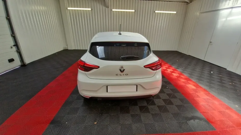 RENAULT Clio -