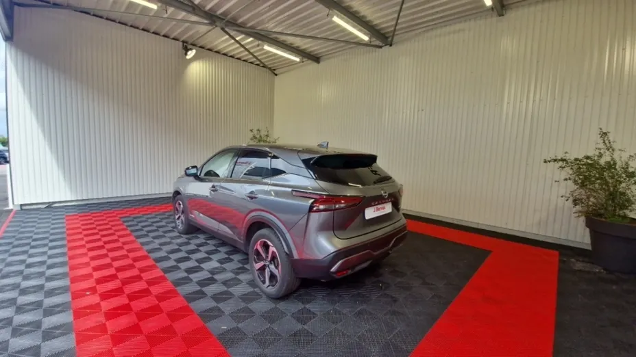 NISSAN Qashqai -