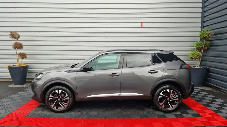 PEUGEOT 2008 -