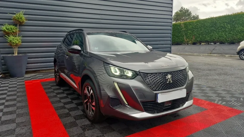 PEUGEOT 2008 -