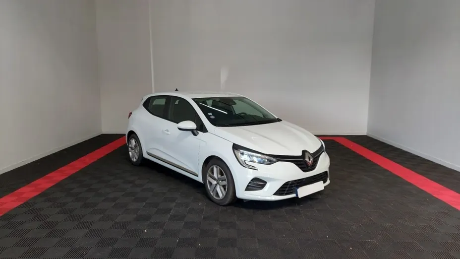 RENAULT Clio -