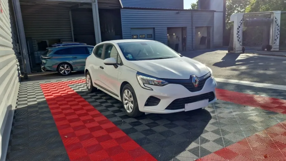 RENAULT Clio -