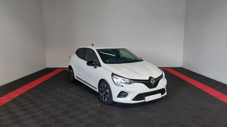 RENAULT Clio -