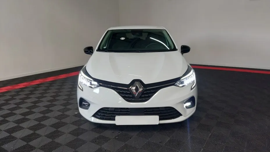 RENAULT Clio -