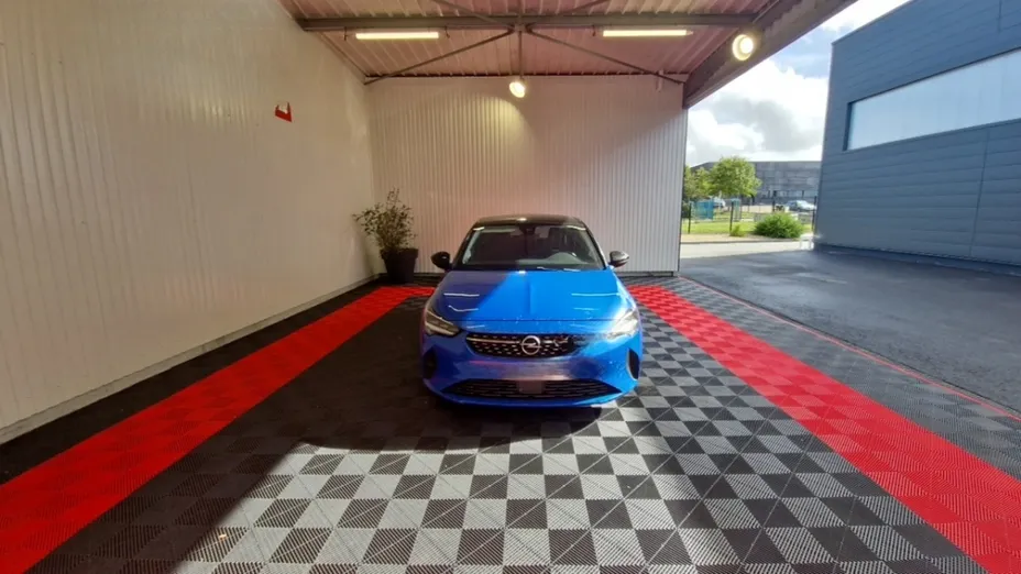OPEL Corsa -