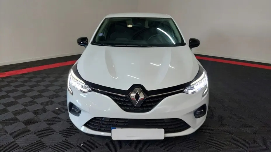 RENAULT Clio -