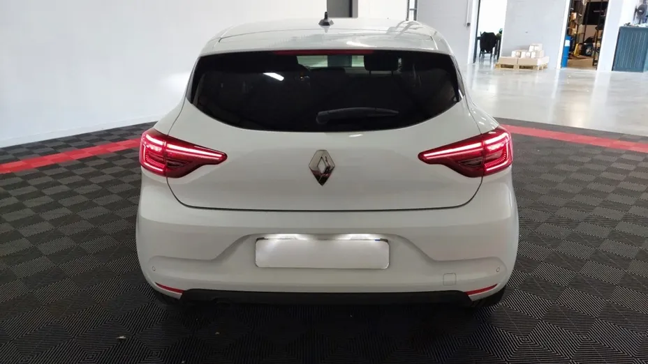 RENAULT Clio -