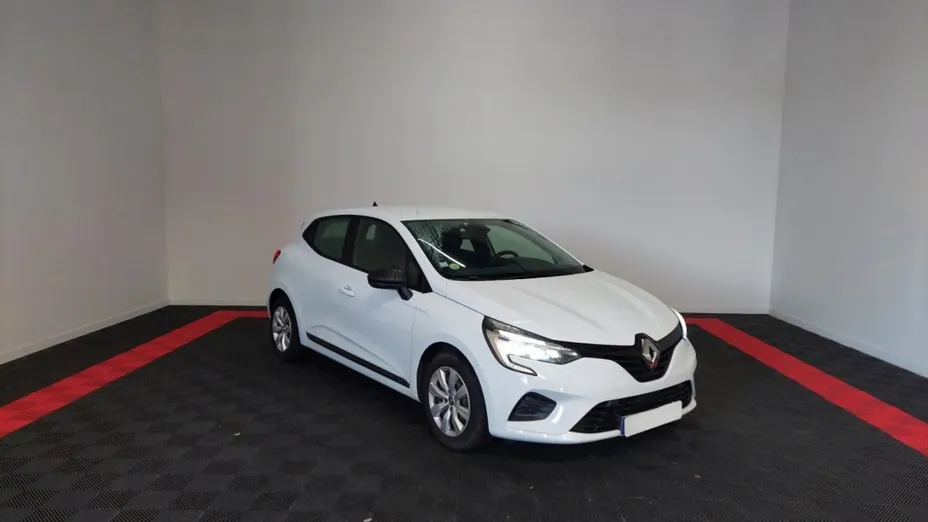 RENAULT Clio -