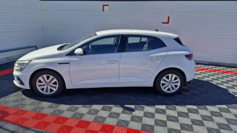 RENAULT Megane -