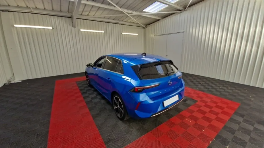 OPEL Astra -