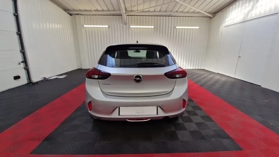 OPEL Corsa -