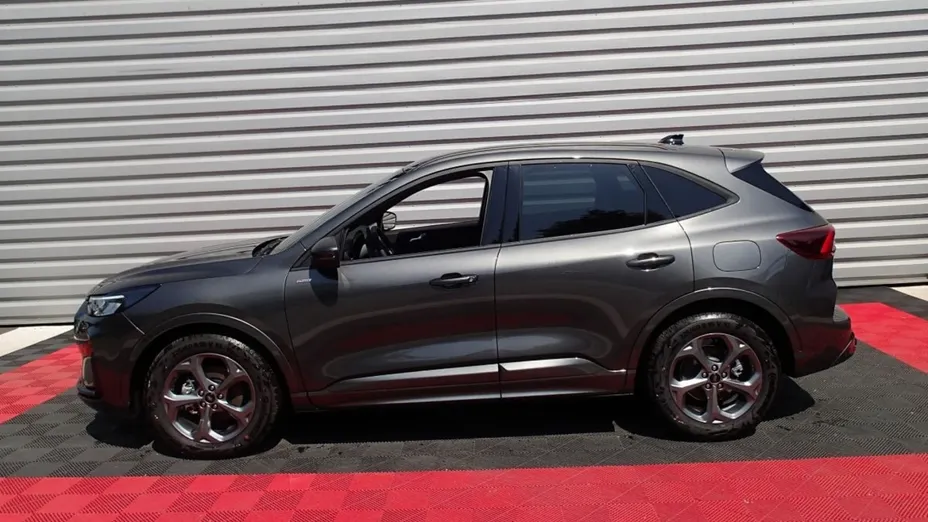 FORD Kuga -