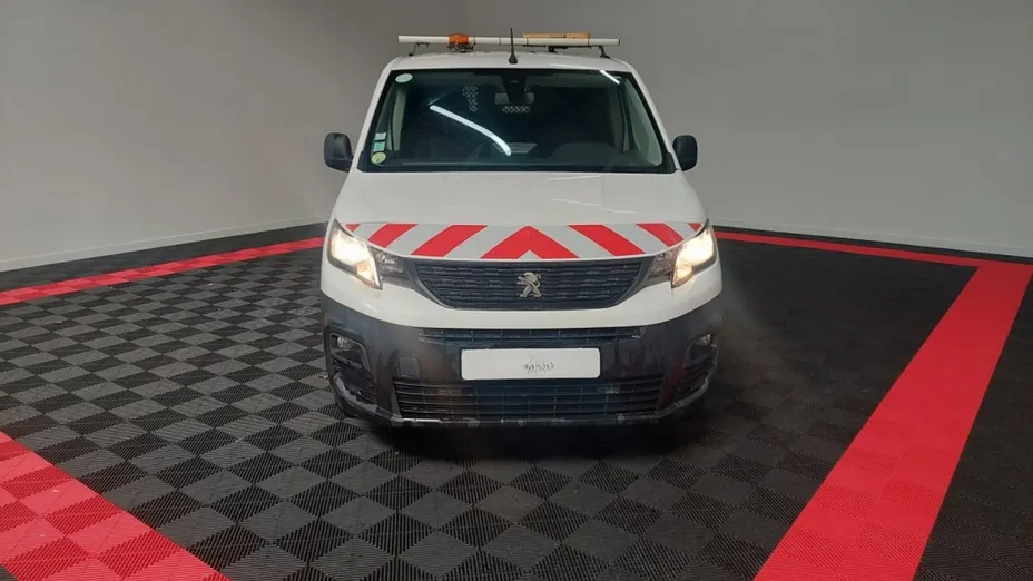 PEUGEOT Partner -