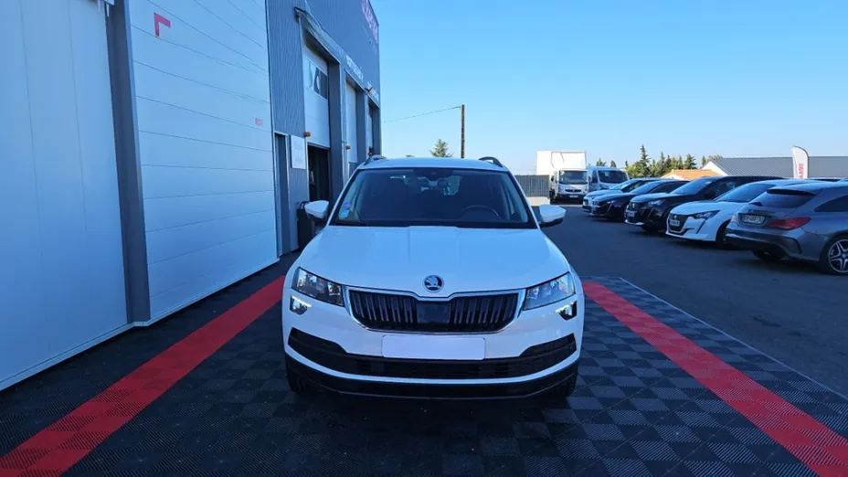 SKODA Karoq -