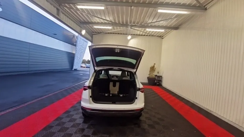 SKODA Karoq -
