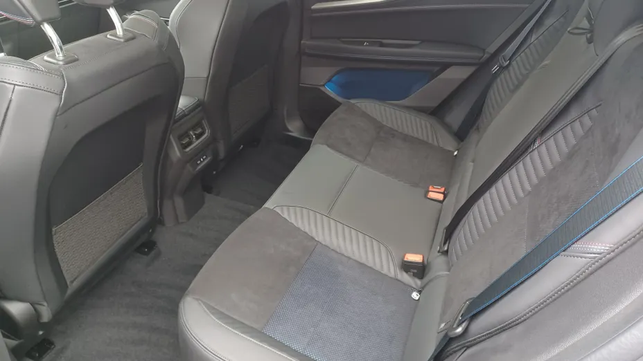 RENAULT Rafale Rafale 1.2 E-Tech PHEV 4x4 300 esprit Alpine MMT Nowy