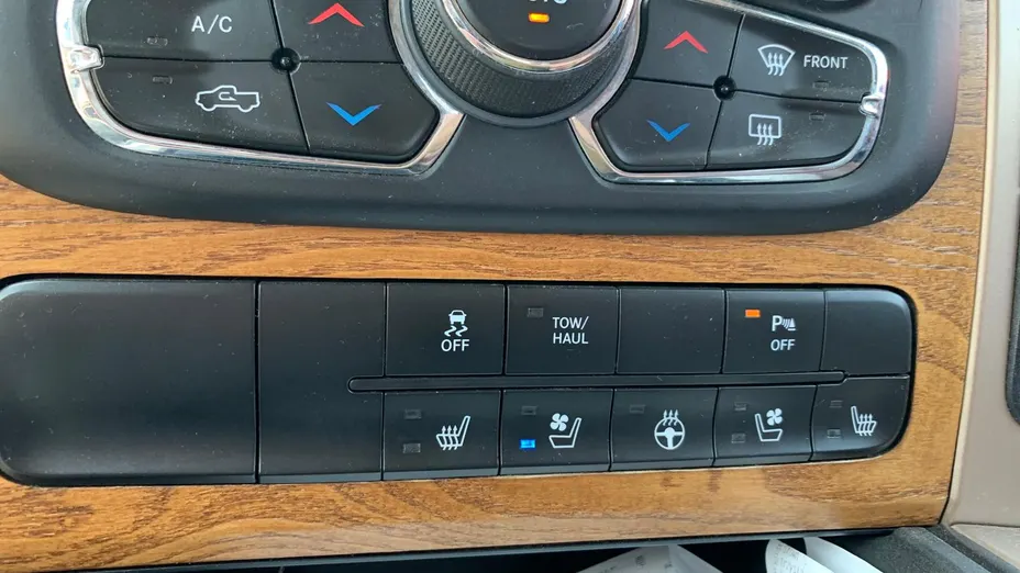 DODGE RAM RAM 1500 5.7 HEMI