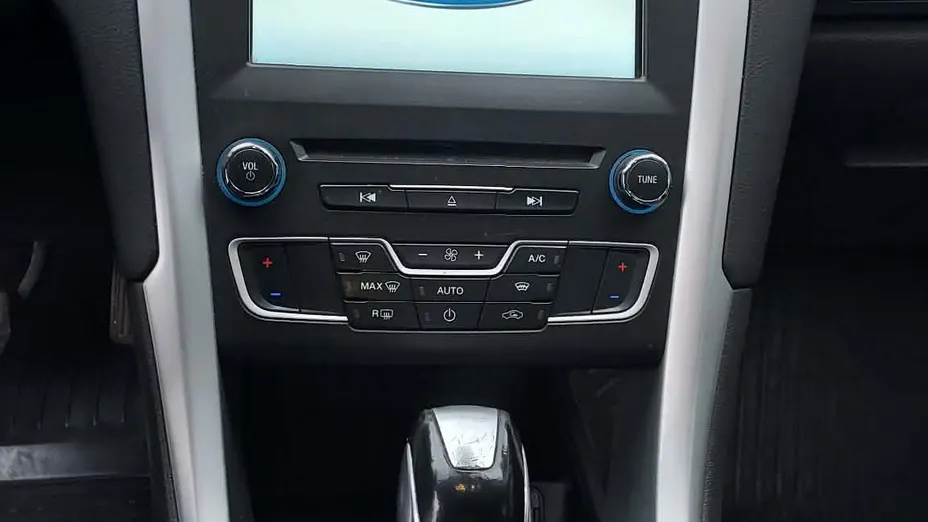 FORD Mondeo Mondeo 2.0 TDCi Trend PowerShift