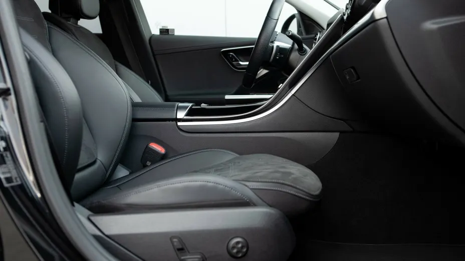 MERCEDES-BENZ C Klasa C 200 mHEV AMG