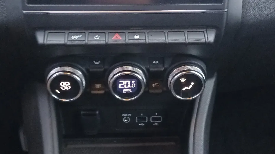 RENAULT Captur -