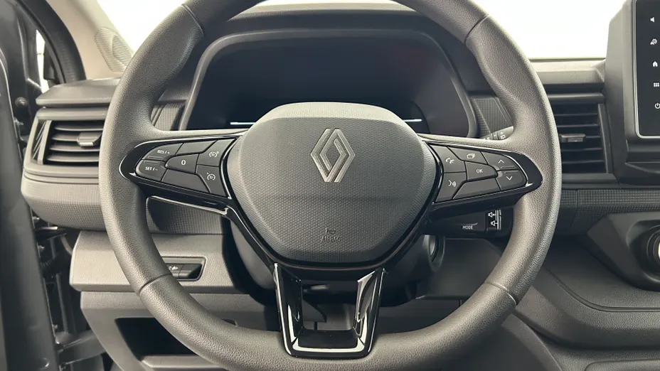 RENAULT Trafic -
