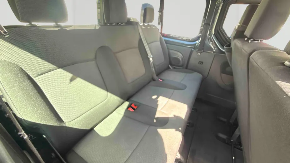 RENAULT Trafic -