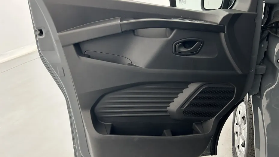 RENAULT Trafic -