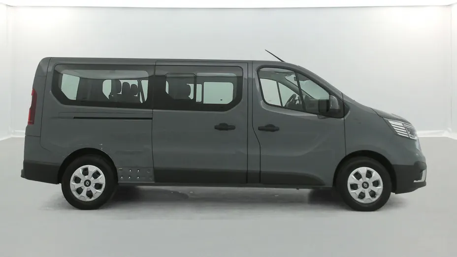 RENAULT Trafic -