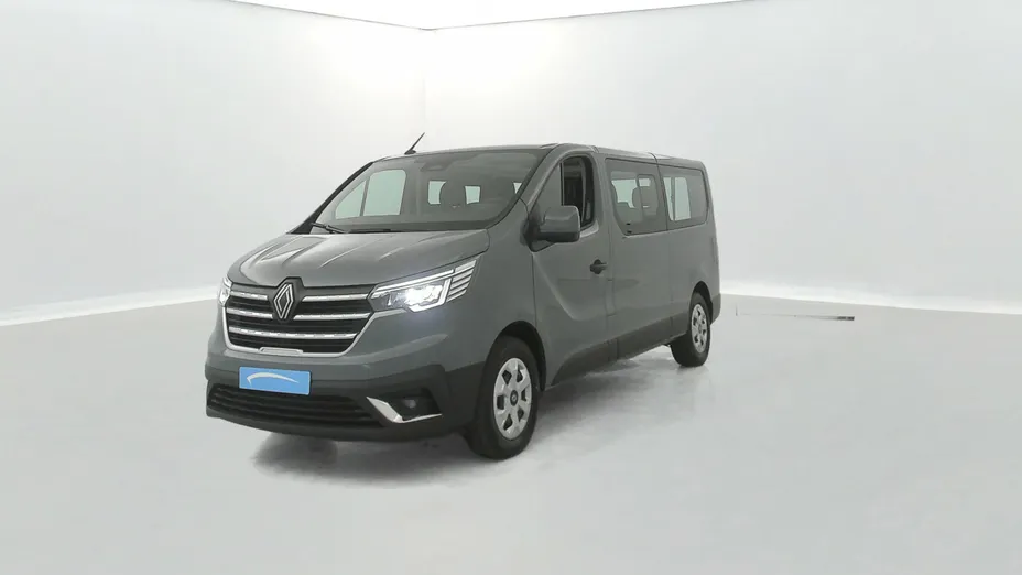 RENAULT Trafic -