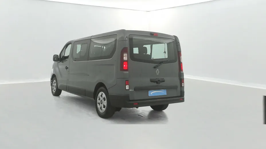 RENAULT Trafic -