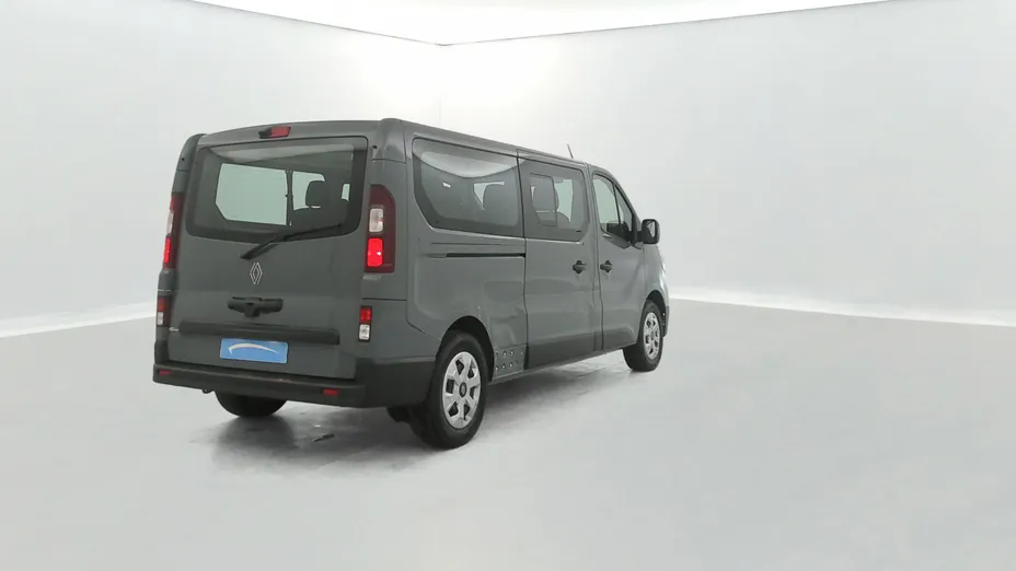 RENAULT Trafic -