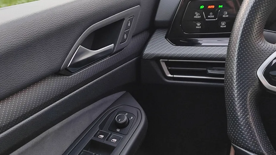 VOLKSWAGEN Golf Golf VIII 2.0 TDI R-Line DSG