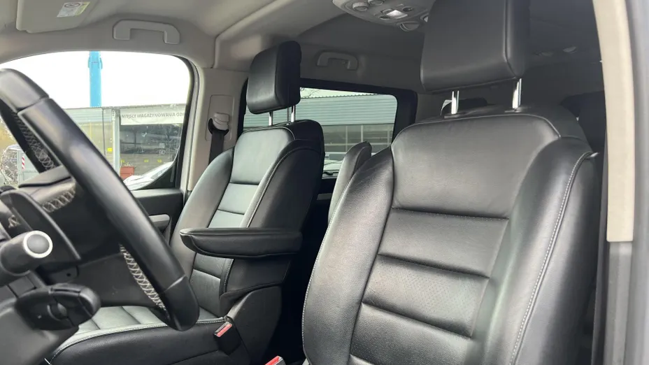 TOYOTA Proace Verso Proace Verso 2.0 D4-D Medium VIP Aut.