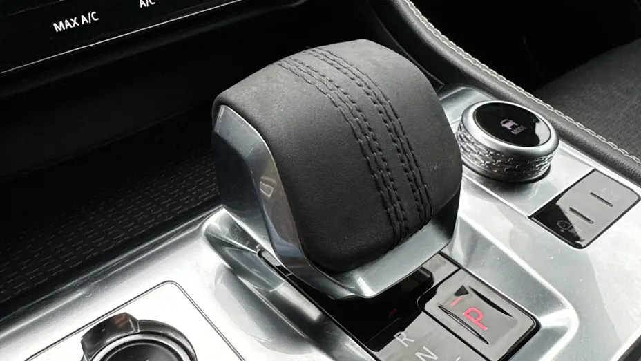 JAGUAR F-Pace F-Pace 2.0 D165 mHEV AWD R-Dynamic S