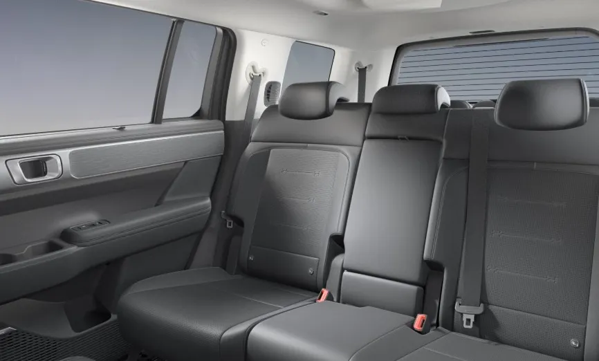 HYUNDAI Santa Fe Santa Fe 1.6 T-GDI HEV Platinum 4WD aut 7os. Nowy