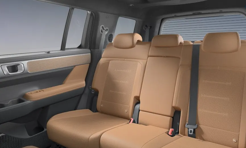 HYUNDAI Santa Fe Santa Fe 1.6 T-GDI HEV Platinum 4WD aut Nowy