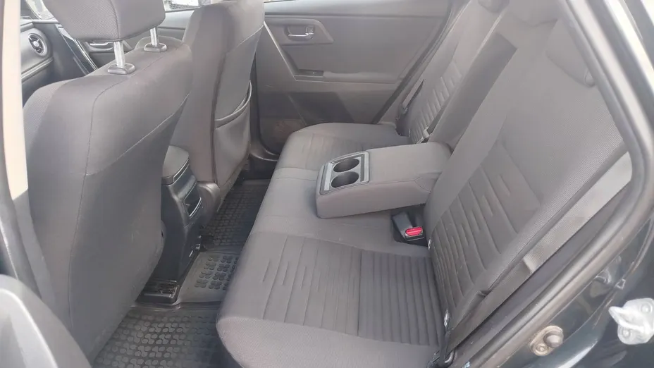 TOYOTA Auris Auris 1.4 D-4D Premium