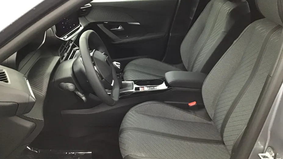 PEUGEOT 2008 -