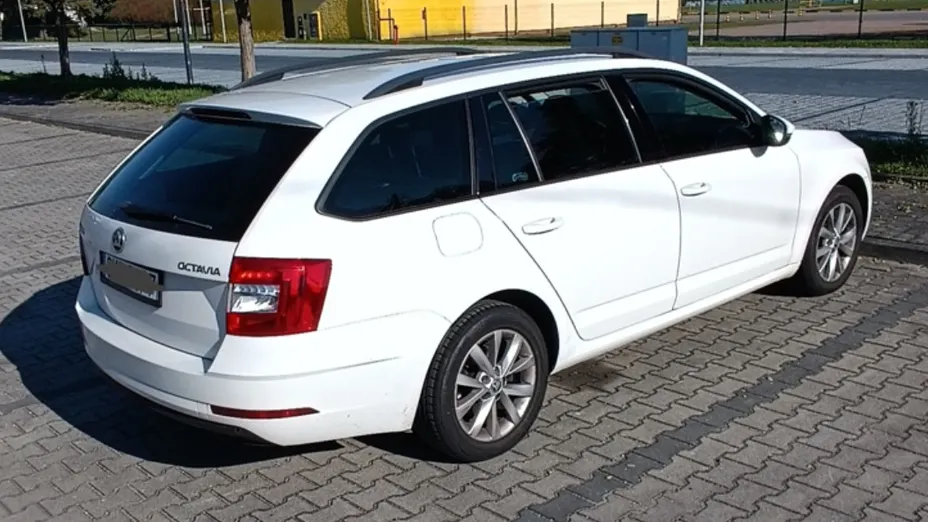 SKODA Octavia Octavia 1.8 TSI Edition EU6