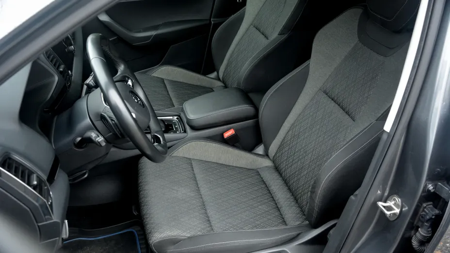 SKODA Karoq Karoq 1.5 TSI ACT 4x2 Ambition DSG