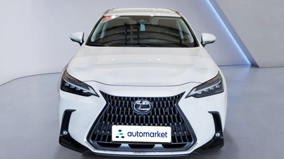 LEXUS NX NX 450h+ Omotenashi AWD