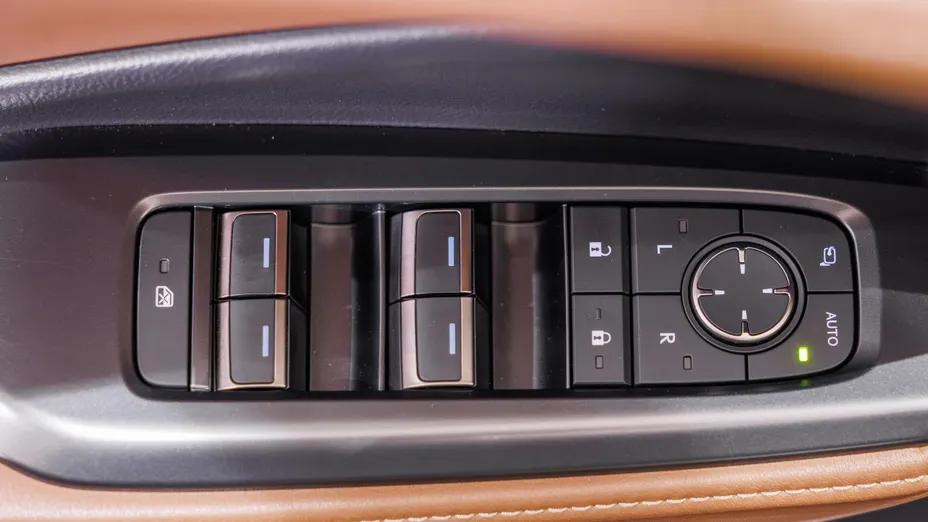LEXUS LBX LBX 1.5 Hybrid Relax