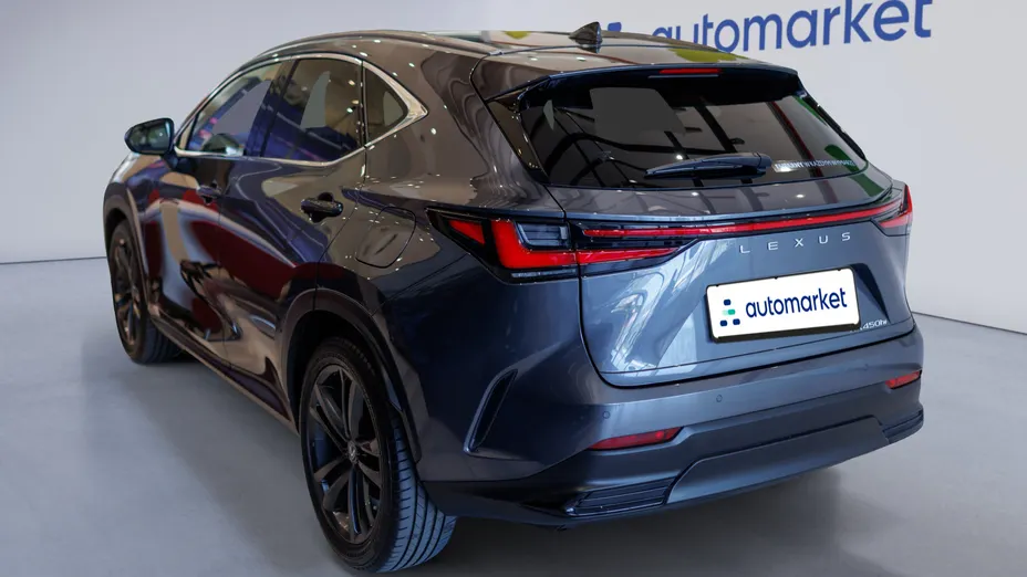 LEXUS NX NX 450h+ Prestige AWD