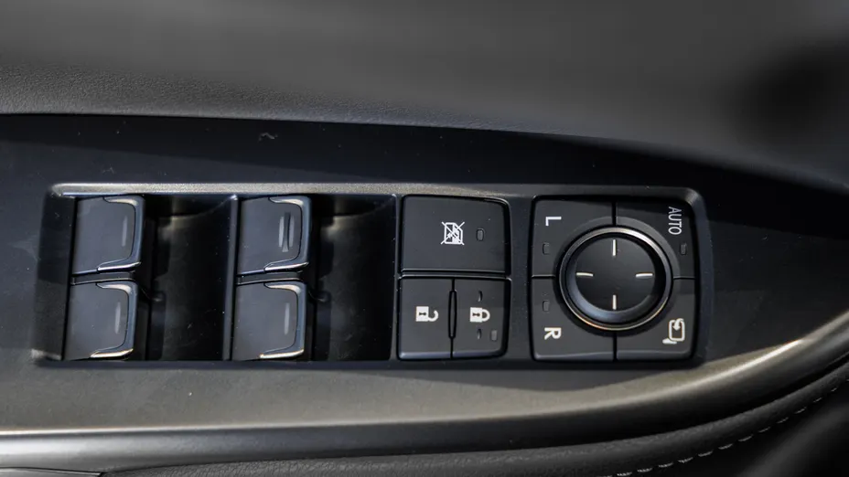 LEXUS NX NX 450h+ Prestige AWD