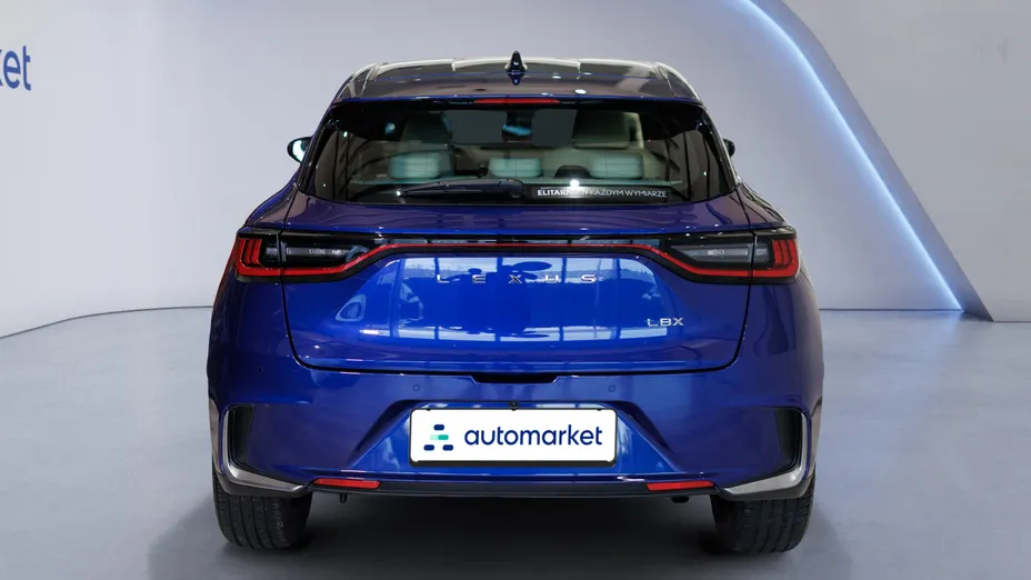 LEXUS LBX LBX 1.5 Hybrid Elegant