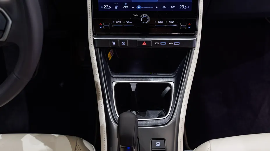 LEXUS LBX LBX 1.5 Hybrid Elegant