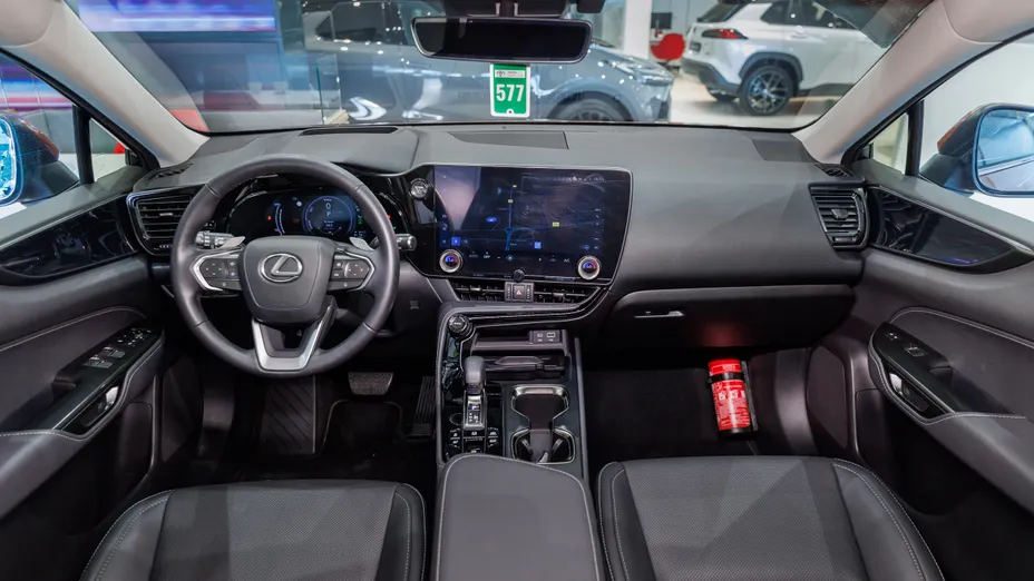 LEXUS NX NX 450h+ Prestige AWD