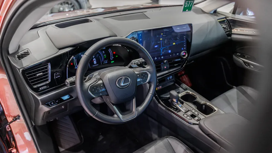 LEXUS NX NX 450h+ Prestige AWD