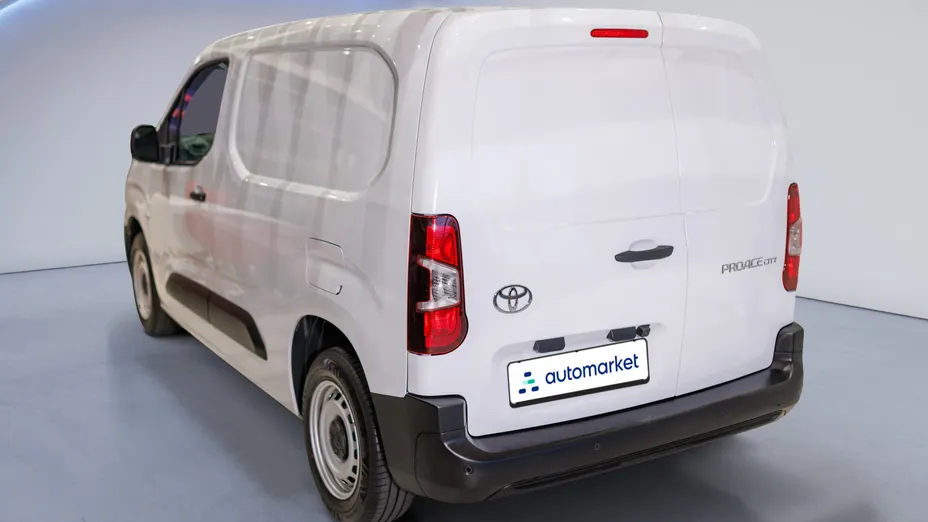 TOYOTA Proace City Proace City 1.5 D-4D Standard 2,0t Active