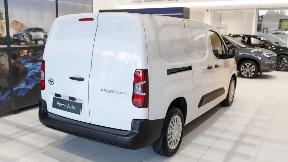 TOYOTA Proace City Proace City 1.5 D-4D Long 2,3t Active